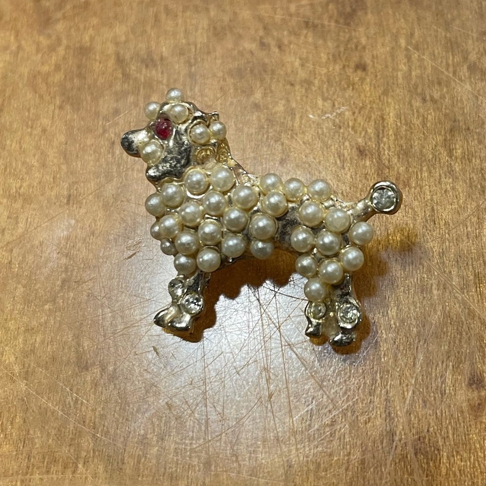 Vintage Poodle Dog Pin Brooch
